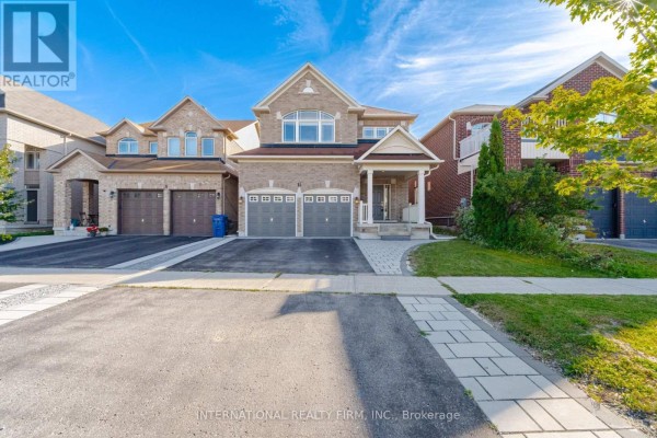 11 Lady Gwillim Avenue, East Gwillimbury, ON L9N0B3 Photo 3