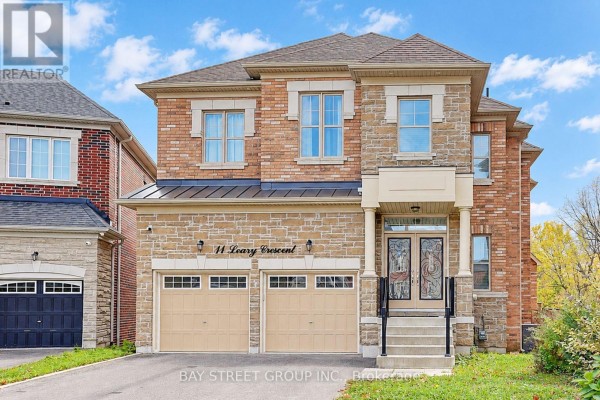 11 Leary Crescent, Richmond Hill