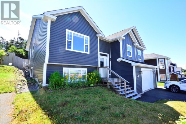 Playroom - 11 Logan Street, Paradise, NL A1L0H5 Photo 3
