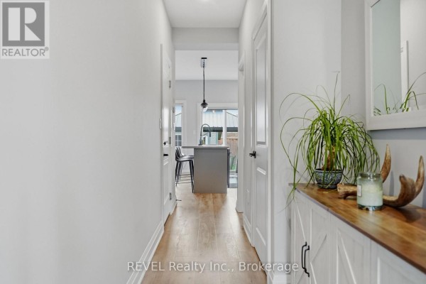 Living room - 11 Lymburner Street, Pelham, ON L0S1E6 Photo 5