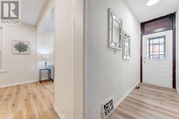 11 Mcneil Street, Hamilton, ON L8R2C3 Photo 5