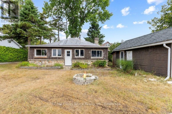 11 Mcneil Street, Northern Bruce Peninsula, ON N0H1W0 Photo 2
