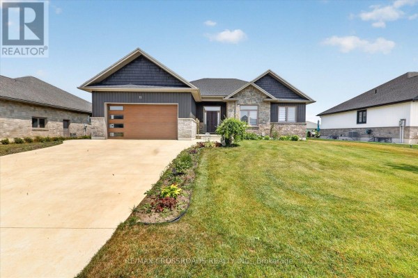 11 Mctavish Crescent, Huron Kinloss, ON, photo 2