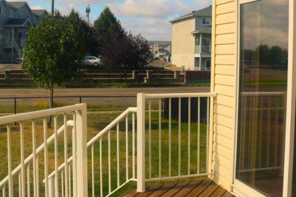 Family room - 11 Northlands Crescent Ne, Medicine Hat, AB T1C2A9 Photo 4