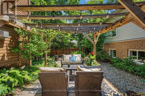 11 Oakmont Avenue, Oro Medonte, ON, photo 3