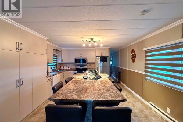 Living room - 11 Parc P'tiso Street, Edmundston, NB E3V3X7 Photo 5