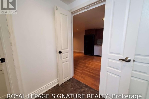 Dining room - 11 Patrick Drive, Aurora, ON L4G2A6 Photo 2