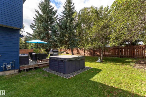 Dining room - 11 Patterson Cr, St  Albert, AB T8N4V1 Photo 2