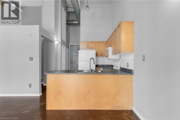 11 Rebecca Street Unit# 405, Hamilton, ON L8R3H7 Photo 5