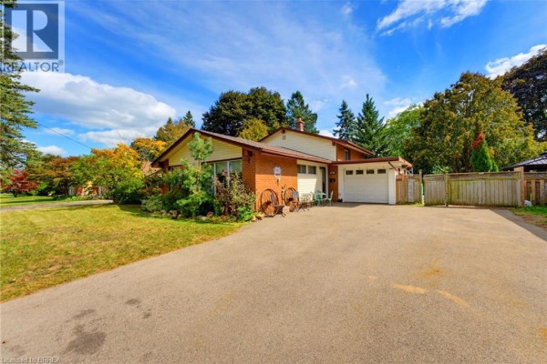 3pc Bathroom - 11 Redwood Road, Brantford, ON N3R3M2 Photo 2