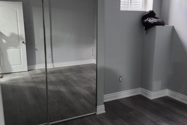 Bedroom 2 - 11 Streamline Drive, Brampton, ON L6V4S6 Photo 2