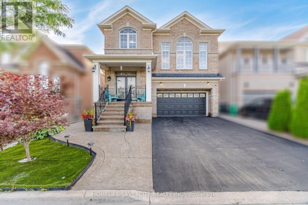 11 Swales Crescent, Brampton, ON, photo 2