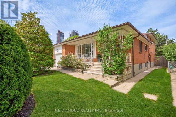 11 Swordbill Drive, Toronto