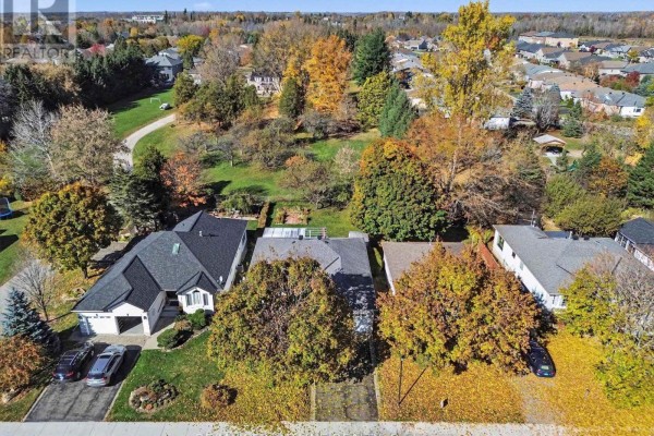 Solarium - 11 Treelawn Boulevard, Perth, ON K7H3L9 Photo 3