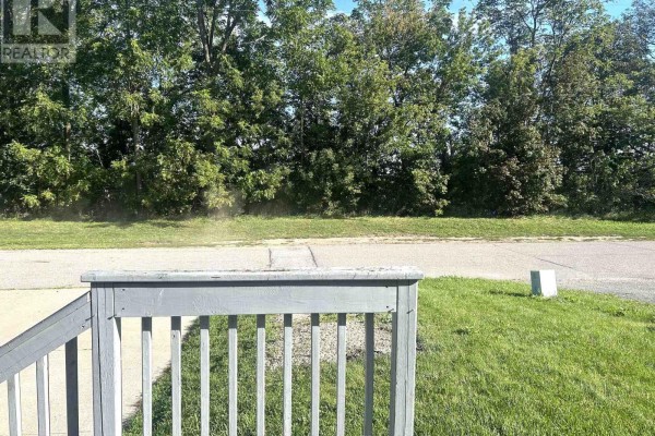 Unit 1 - 11 Ursula Avenue, St  Catharines, ON L2T1S9 Photo 3