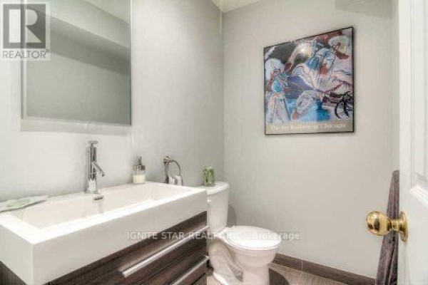 Dining room - 116 Granby Street, Toronto, ON M5B1J1 Photo 5