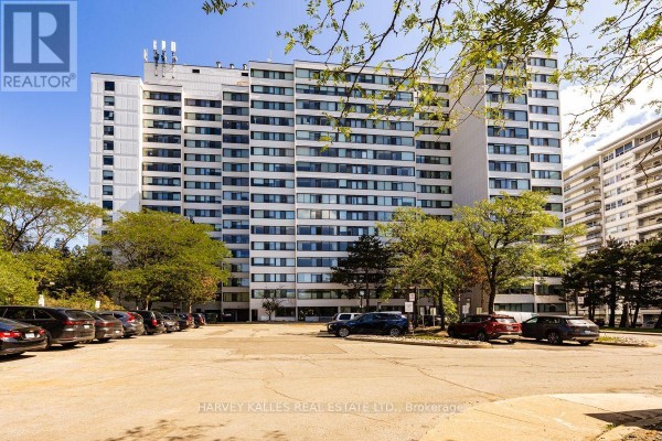 Dining room - 110 - 3000 Bathurst Street, Toronto, ON M6B3B4 Photo 2