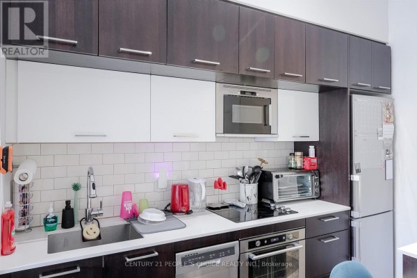 Kitchen - 110 - 4800 Highway 7 Road, Vaughan, ON L4L1H8 Photo 2