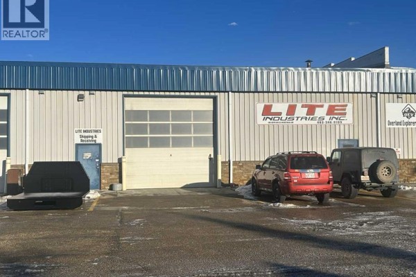 110 & 140, 8319 Chiles Industrial Avenue, Red Deer, AB, photo 2