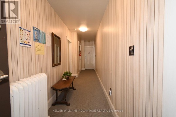 110-112 Dewhurst Boulevard, Toronto, ON M4J3J3 Photo 4