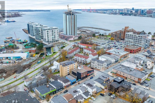 110-112 Portland Street, Dartmouth, NS B2Y1H8 Photo 4