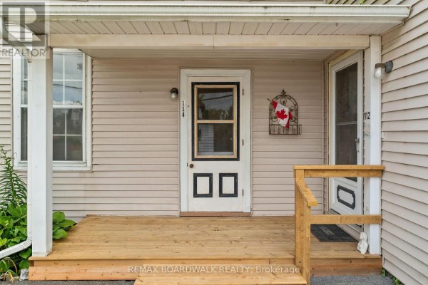 110-114 Clothier Street E, North Grenville, ON, photo 3