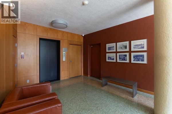 110 1975 Pendrell Street, Vancouver, BC V6G1T6 Photo 4