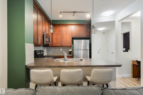 Kitchen - #110 2590 Anderson Wy Sw, Edmonton, AB T6W0R2 Photo 3