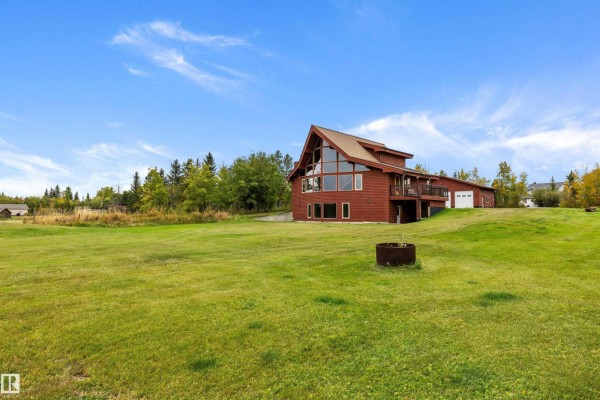 Family room - #110 50416 Rge Rd, Rural Leduc County, AB T6H4N6 Photo 4