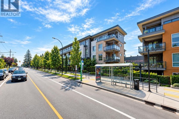 110 625 E 3rd Street, North Vancouver, BC V7L0G3 Photo 2