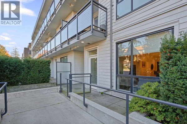 110 625 E 3rd Street, North Vancouver, BC V7L0G3 Photo 5