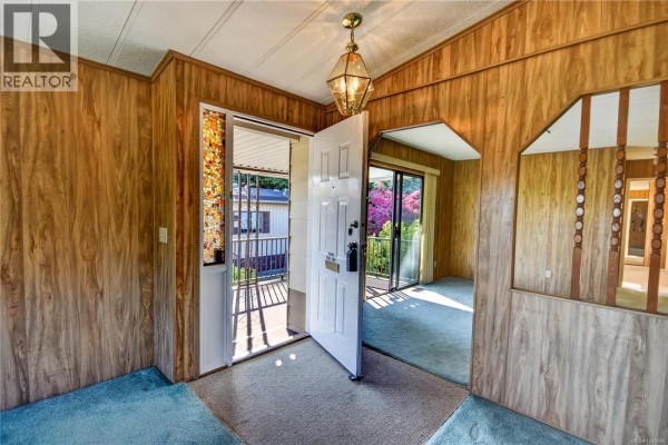 Family room - 110 6325 Metral Dr, Nanaimo, BC V9T6P9 Photo 5