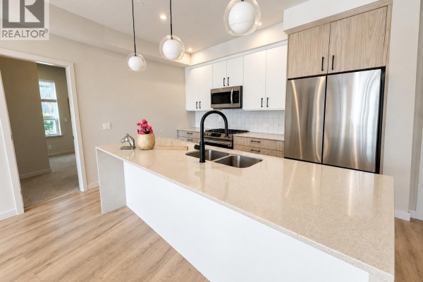 Ensuite - 110 958 Pharoah Mews, Langford, BC V9B7A1 Photo 5