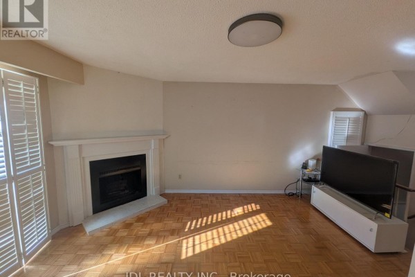 Primary Bedroom - 110 Bellefontaine Street, Toronto, ON M1S4E6 Photo 4