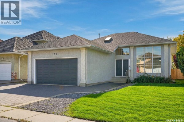 Kitchen - 110 Braeshire Lane, Saskatoon, SK S7V1A1 Photo 2