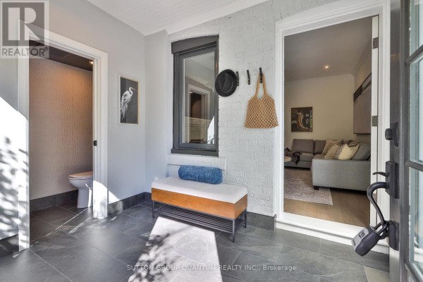 110 Castlefield Avenue, Toronto, ON, photo 3