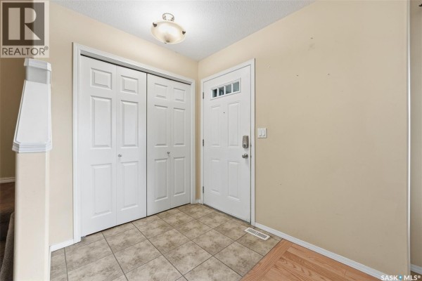 Dining room - 110 East Hampton Boulevard, Saskatoon, SK S7R0A8 Photo 3