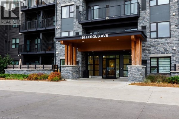 5pc Ensuite bath - 110 Fergus Avenue Unit# 228, Kitchener, ON N2A0K9 Photo 2