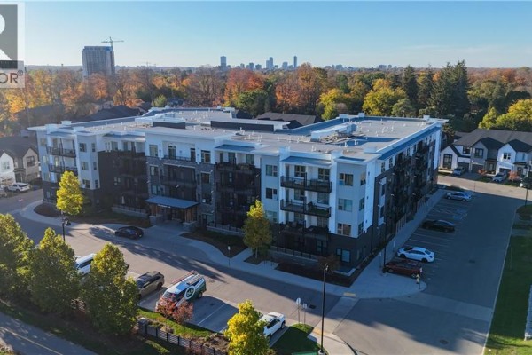 110 Fergus Avenue Unit# 319, Kitchener