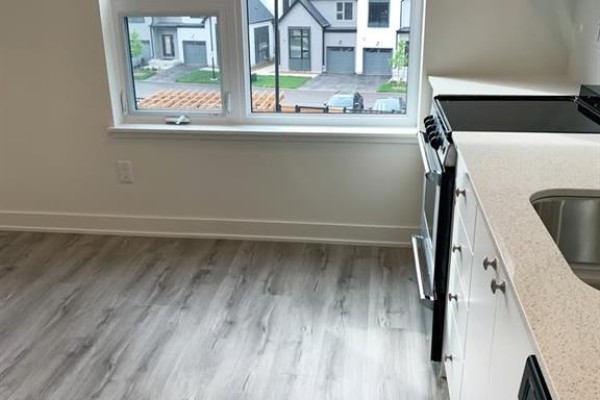 Living room - 110 Fergus Avenue Unit# 319, Kitchener, ON N2A0K9 Photo 4