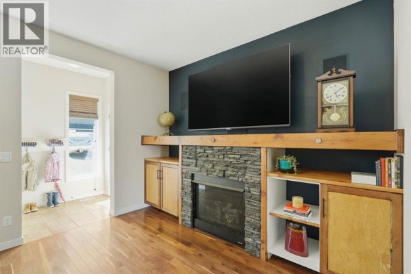 2pc Bathroom - 110 Fireside Cove, Cochrane, AB T4C0X4 Photo 4