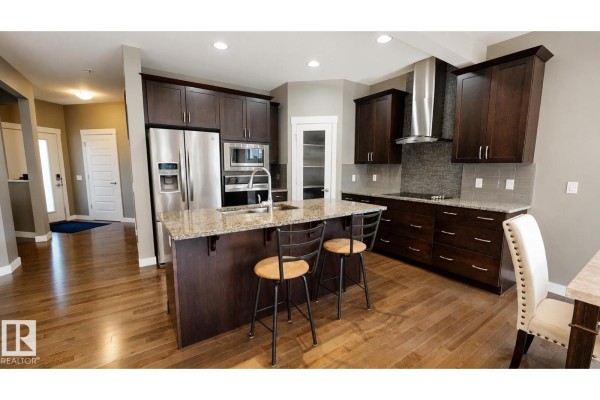Dining room - 110 Meadowland Wy, Spruce Grove, AB T7X0S4 Photo 2
