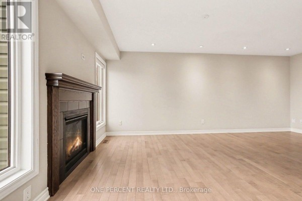 Primary Bedroom - 110 Santolina Street, Ottawa, ON K2S0N9 Photo 5
