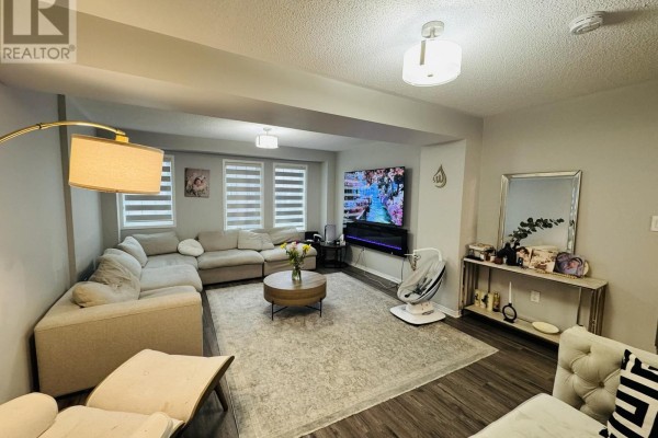 Bedroom 3 - 110 Spadina Road, Brampton, ON L6X4X6 Photo 5