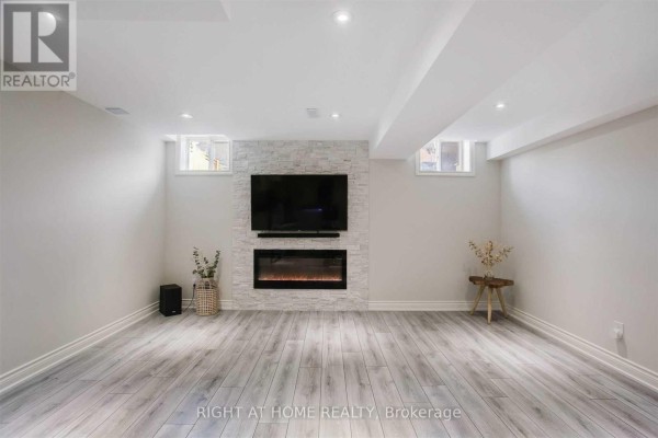 #basement - 110 Thatcher Crescent, East Gwillimbury, ON L9N0B9 Photo 5