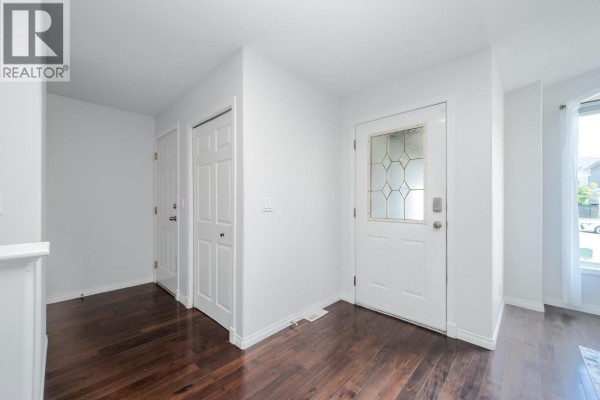 Full bathroom - 110 Wyndham Crescent, Kelowna, BC V1V1Z2 Photo 3