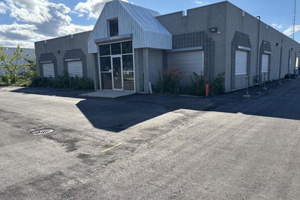 1100 Fife Street, Winnipeg, MB R2X3A5 Photo 2