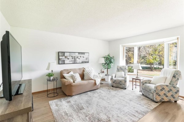 2pc Bathroom - 1100 River Road, St Andrews, MB R1A4A7 Photo 5