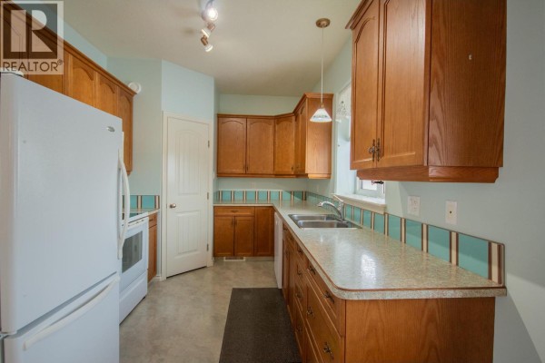 11001 17 Street Unit# 1, Dawson Creek, BC, photo 2