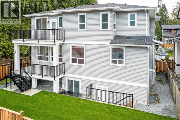 11002 243b Street, Maple Ridge, BC V2W1H5 Photo 4